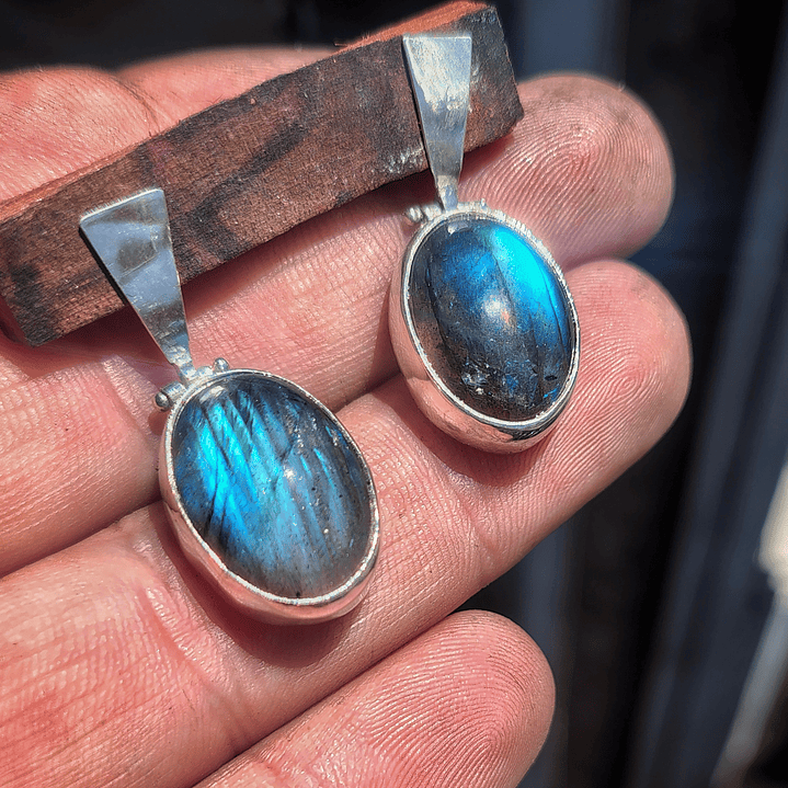 Aros Labradorita Blue Fire 2