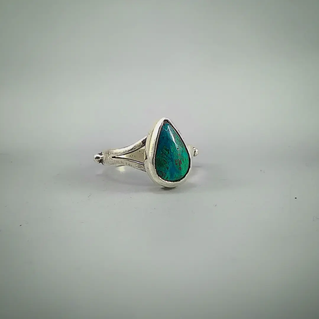 Anillo de Crisocola Chilena en Plata 950 Ajustable | Hecho a Mano en Valparaíso 1