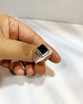 Anillo cuadrado piedra Onix