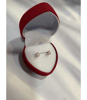 Aros de oro perla entrelazado - 18k