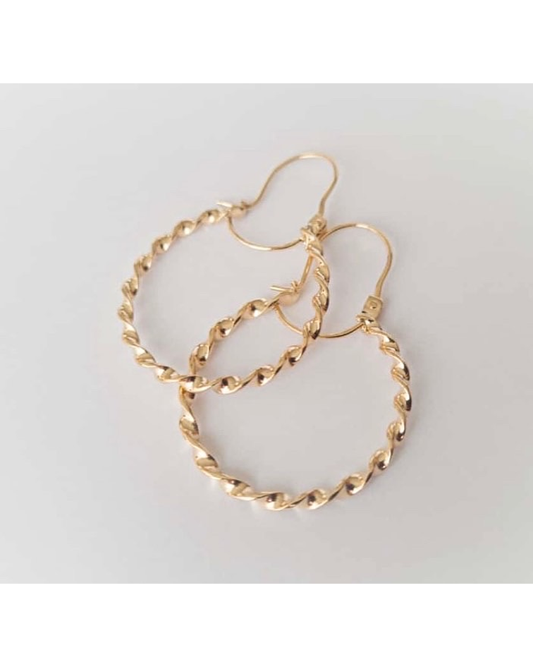 Argollas enroscadas 