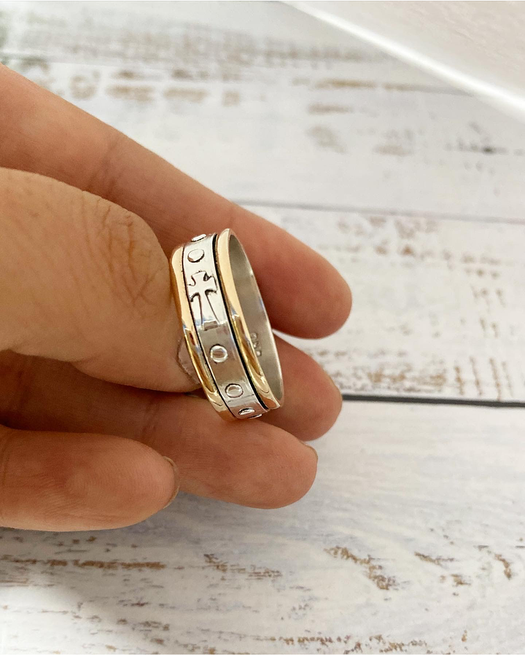 Anillo plata con oro modelo cruz denario ✨