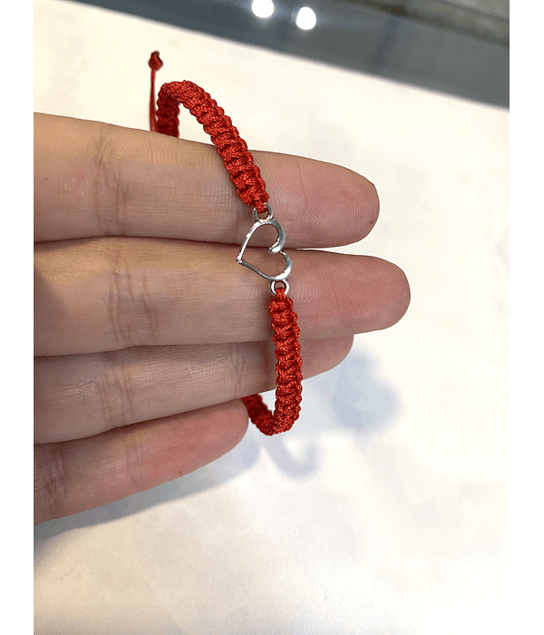 Pulsera hilo rojo con corazón 🌷