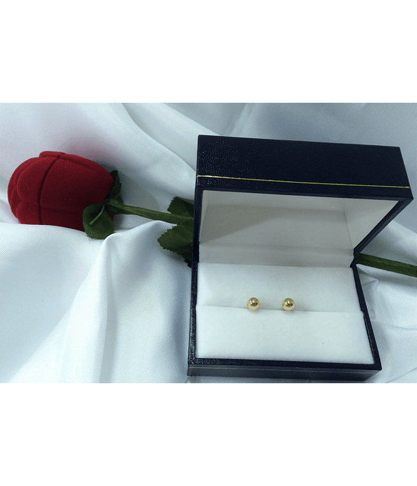 Bolita talla # 2 oro 18k 