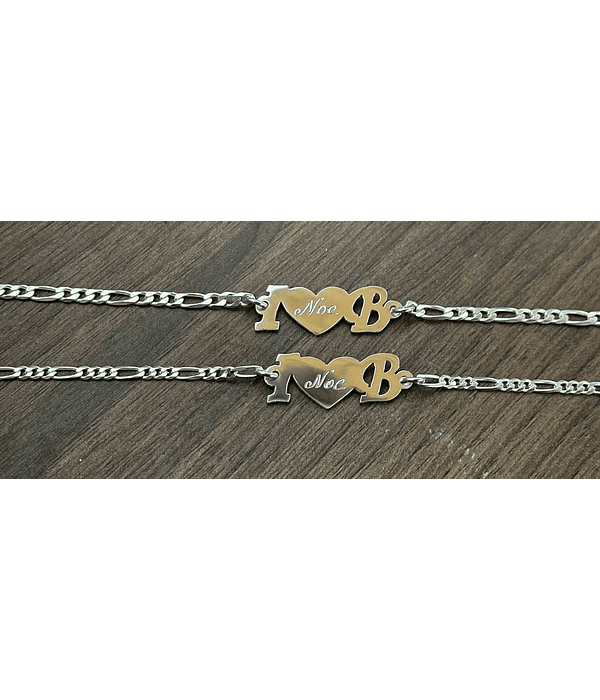 Pulseras iniciales y corazón 💓 