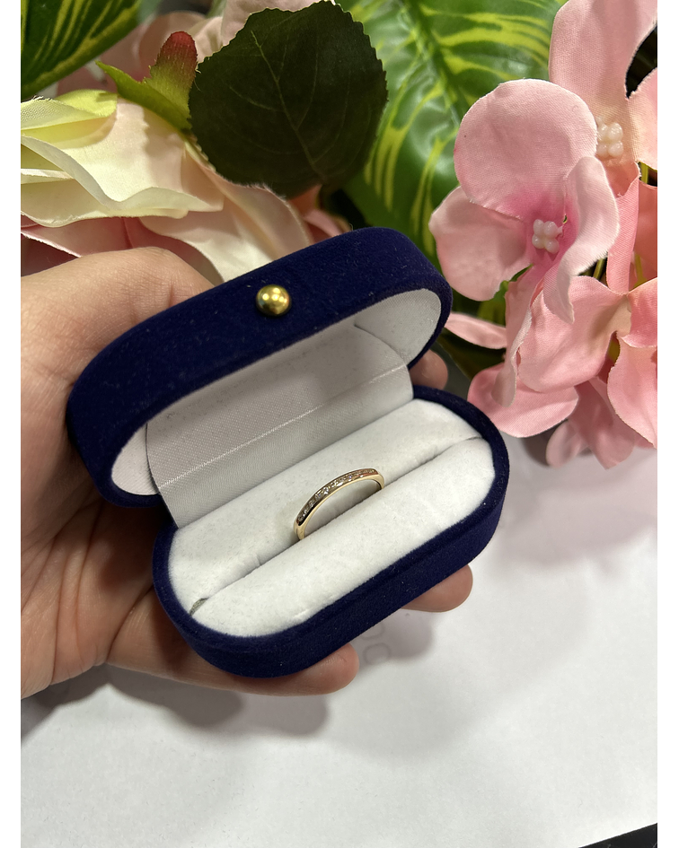 Anillo cintillo circones 