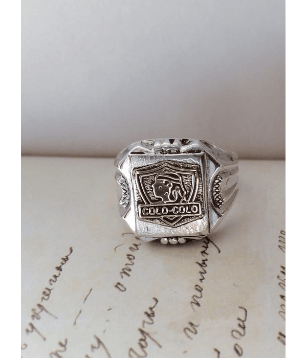 Anillo sello colo colo 