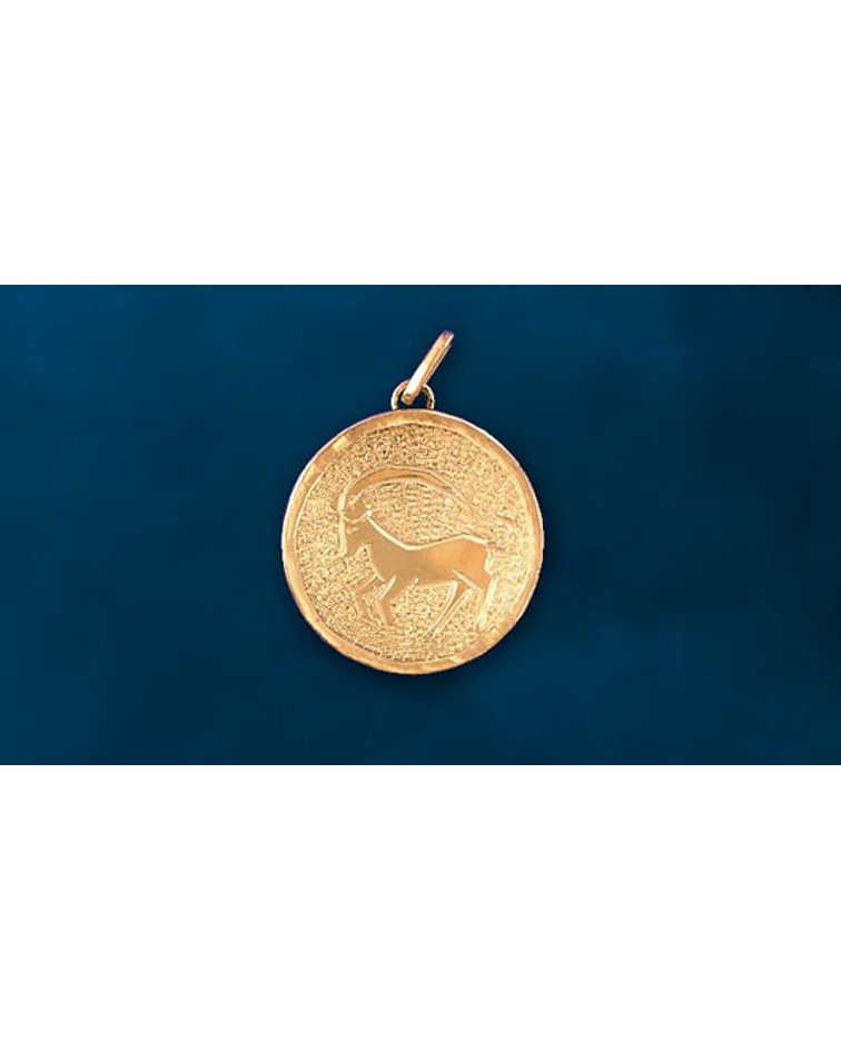 Medalla signo Capricornio grabado a mano cod 1710CP 