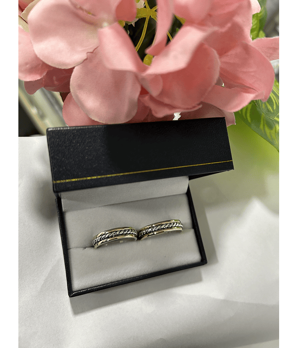 Argollas modelo un trenzado cod 13