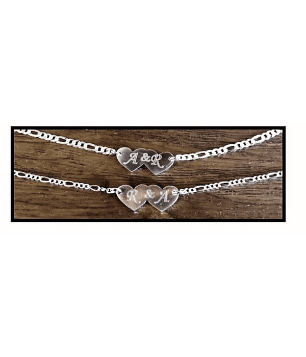 Dos pulseras corazones 