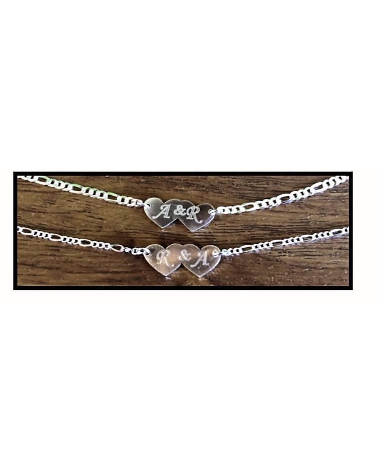 Dos pulseras corazones 