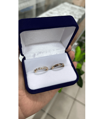 Argollas modelo cintillo + media caña ✨