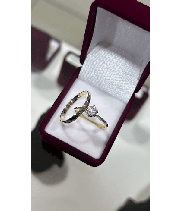 Ilusión media caña y circón seis puntas✨