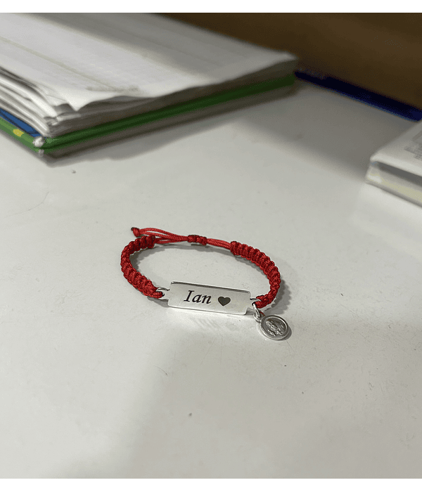 Pulsera hilo rojo personalizada 