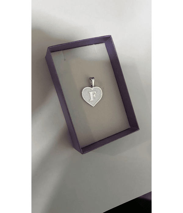 COLGANTE LETRA CORAZON 