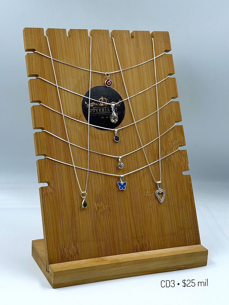 Lote CD3 • Cadenas con dije 1