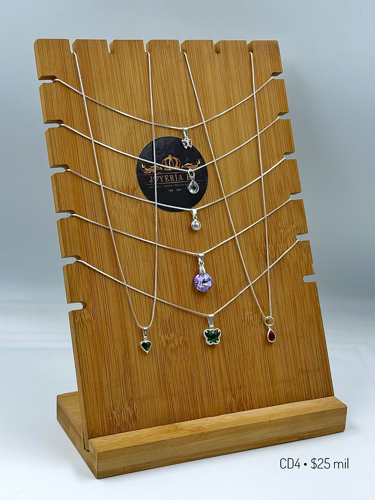 Lote CD4 • Cadenas con dije 1