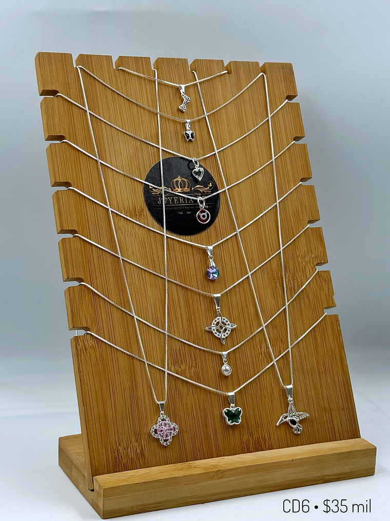 Lote CD6 • Cadenas con dije 1