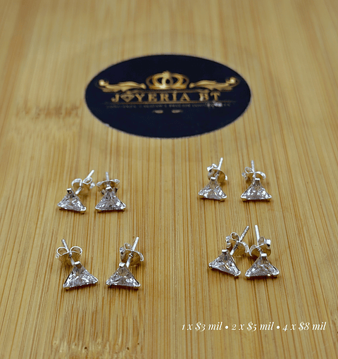 Lote AM10 • 4 aritos