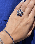 Anillo Flor de Zafiros Azul de Ceylan y Brillantes en Oro Blanco 18kl 