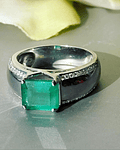 Anillo Preciosa Esmeralda 3 Ct Rectangular Diamantes en Oro Blanco 18kl