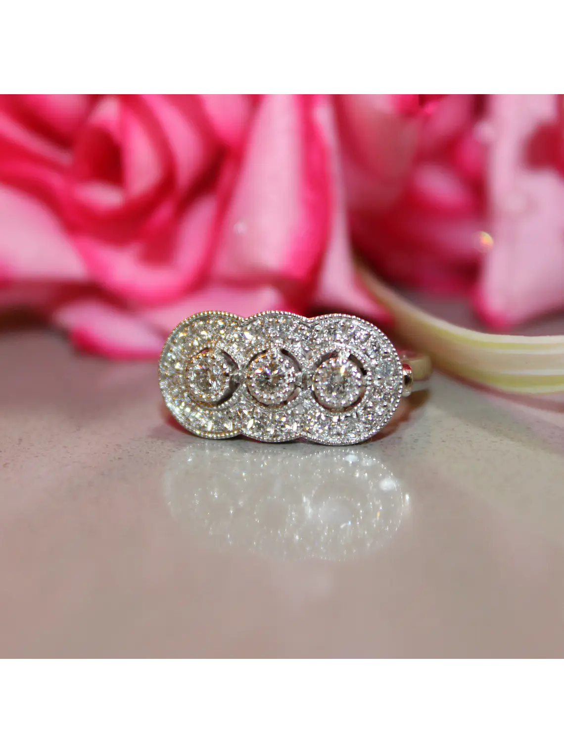Anillo Vintage Inspirado en el Anillo de la Nona Petit en Platino 1