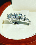 Anillo Cintillo 4 Diamantes de 30 Puntos Oro Blanco 18Kl
