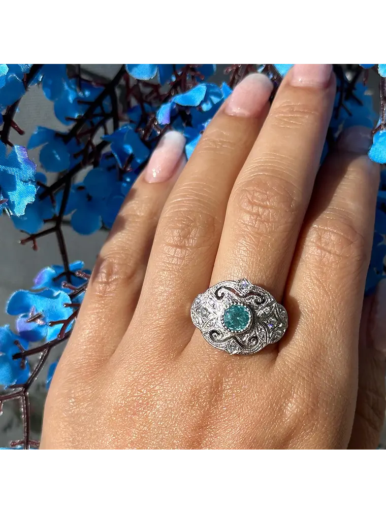 Anillo Vintage con Hermosa Apatita y Diamantes en Platino 4