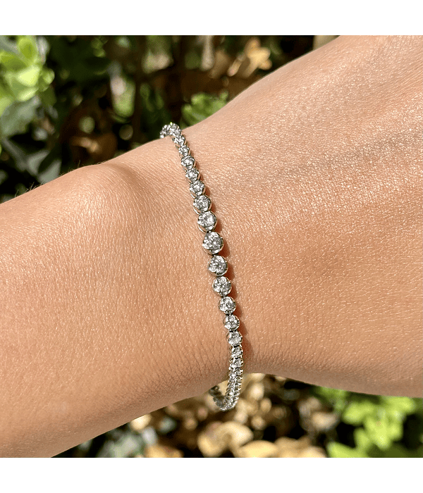 Maravillosa Pulsera Tennis con 1.0 Ct Diamantes en Oro Blanco 18 K