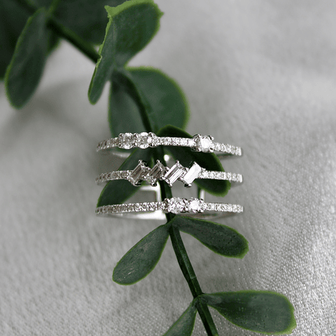 Anillo Cintillo Triple Brillantes 70 puntos Oro Blanco 18K