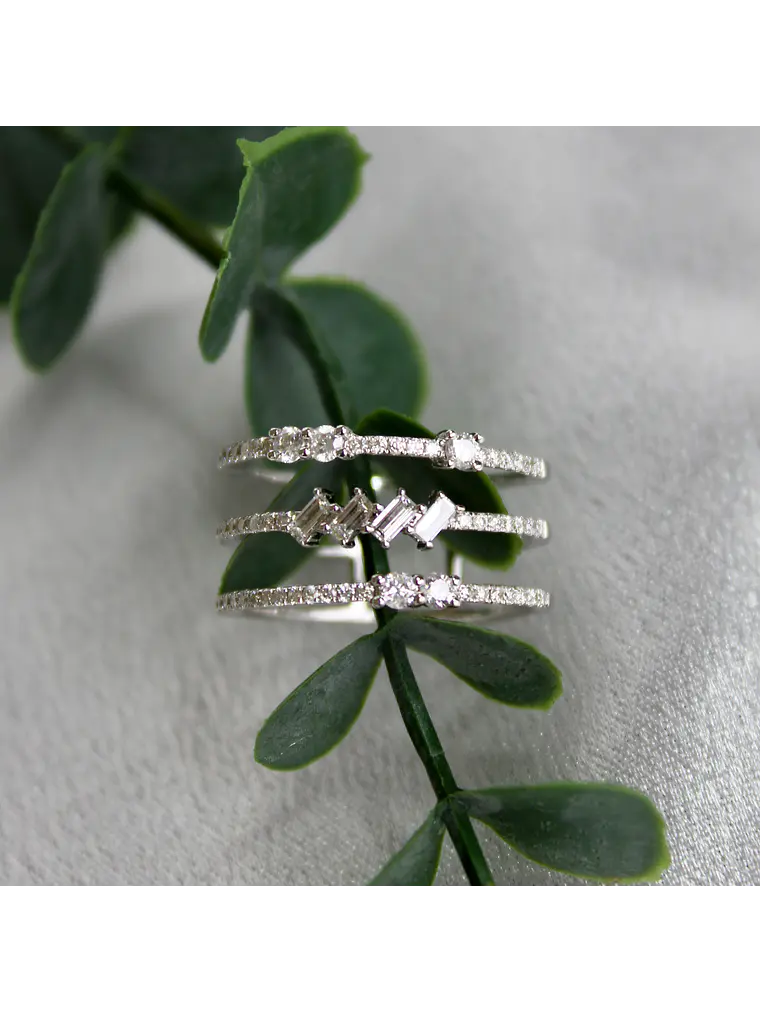 Anillo Cintillo Triple Brillantes 70 puntos Oro Blanco 18K 2