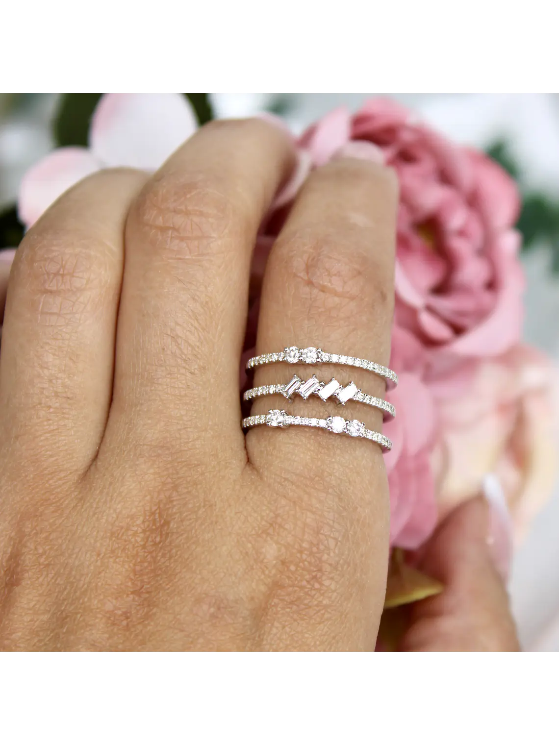 Anillo Cintillo Triple Brillantes 70 puntos Oro Blanco 18K 4