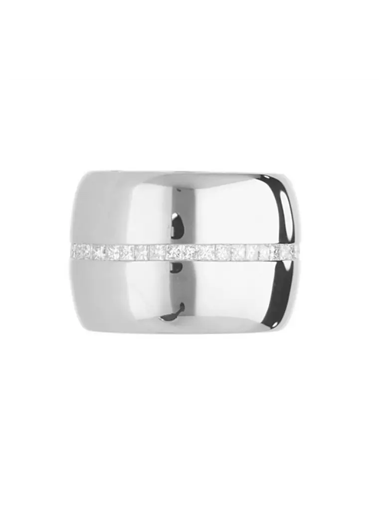 Maravilloso Anillo Cintillo Ancho Moderno Diamantes Princess en Oro Blanco 18K 1