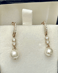 Aros Perla y Diamantes en Oro Rosado 18K