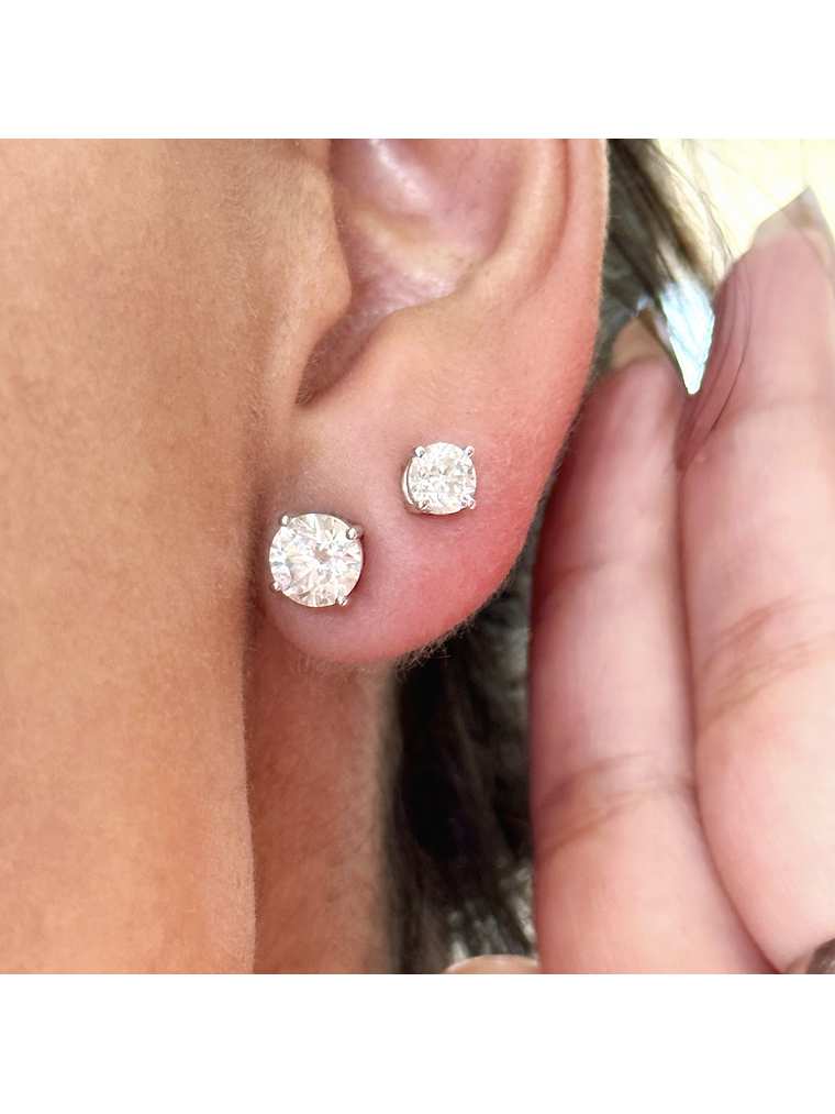 Espectacular Aros Punto de Luz Diamantes 2 Quilates 200 puntos en Oro Blanco 18K 4