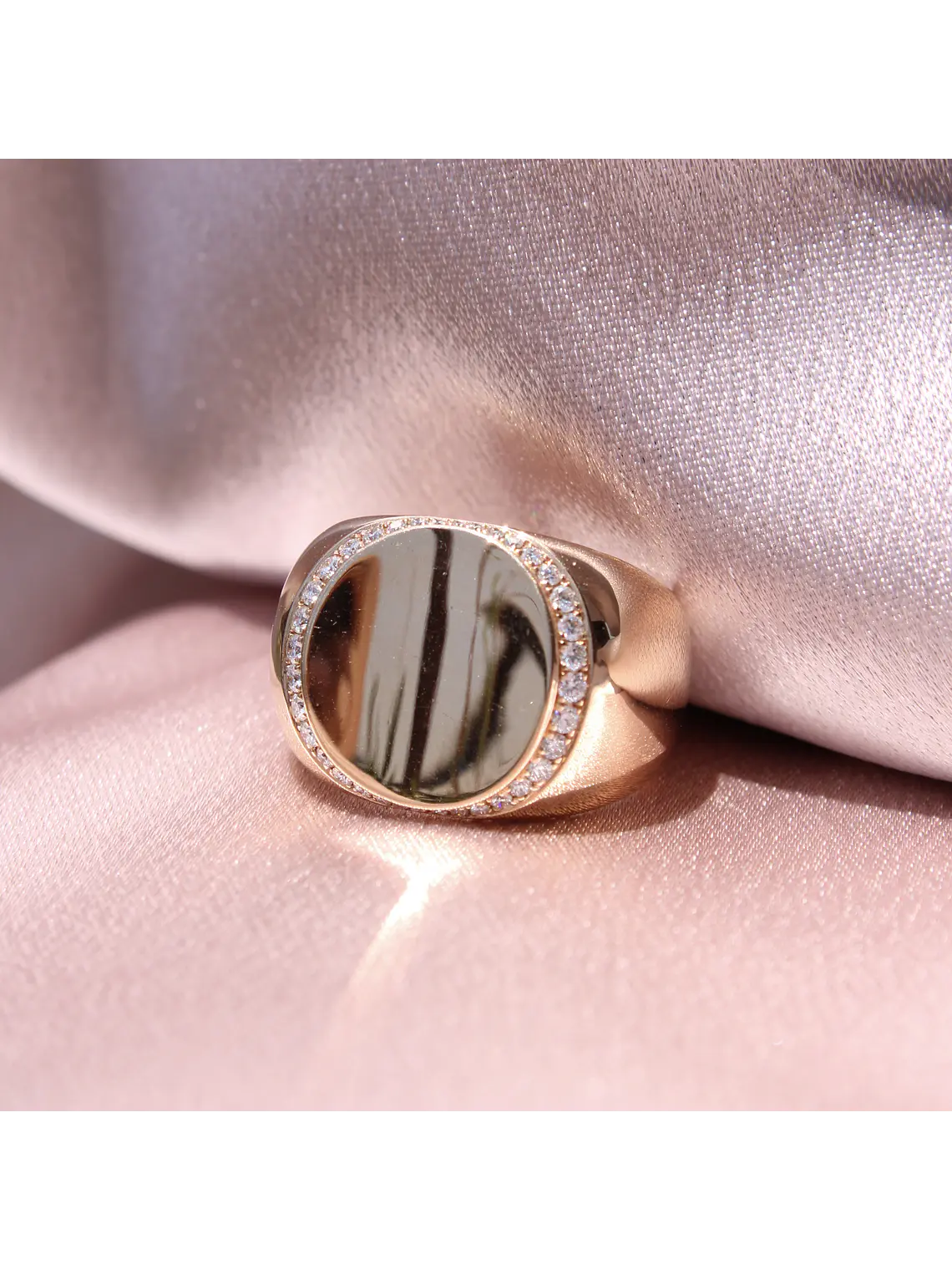 Maravilloso Anillo Ancho Moderno Redondo Brillantes en Oro Rosado 18K 4
