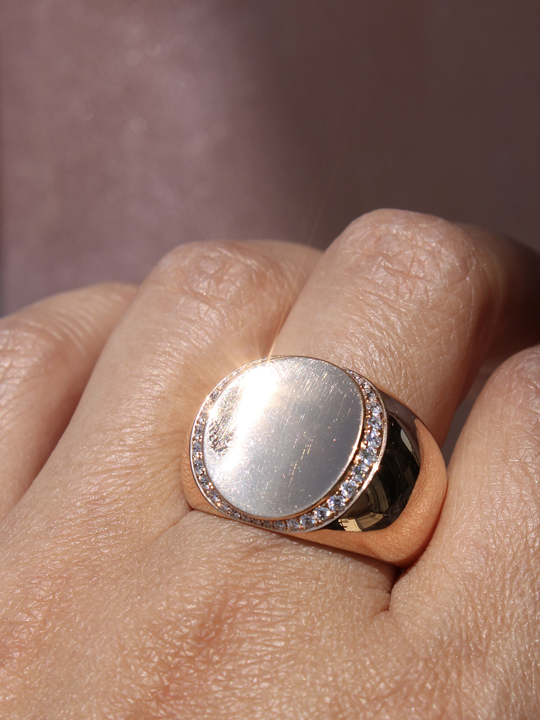 Maravilloso Anillo Ancho Moderno Redondo Brillantes en Oro Rosado 18K 6