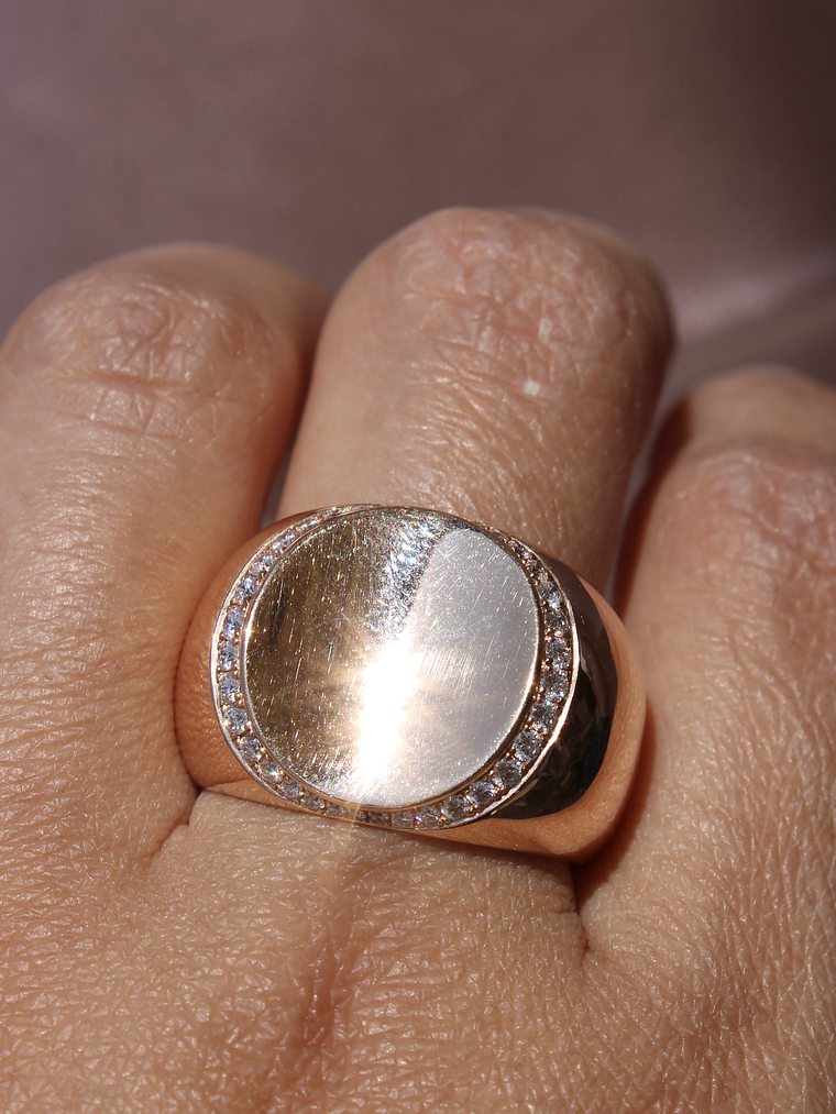 Maravilloso Anillo Ancho Moderno Redondo Brillantes en Oro Rosado 18K 3