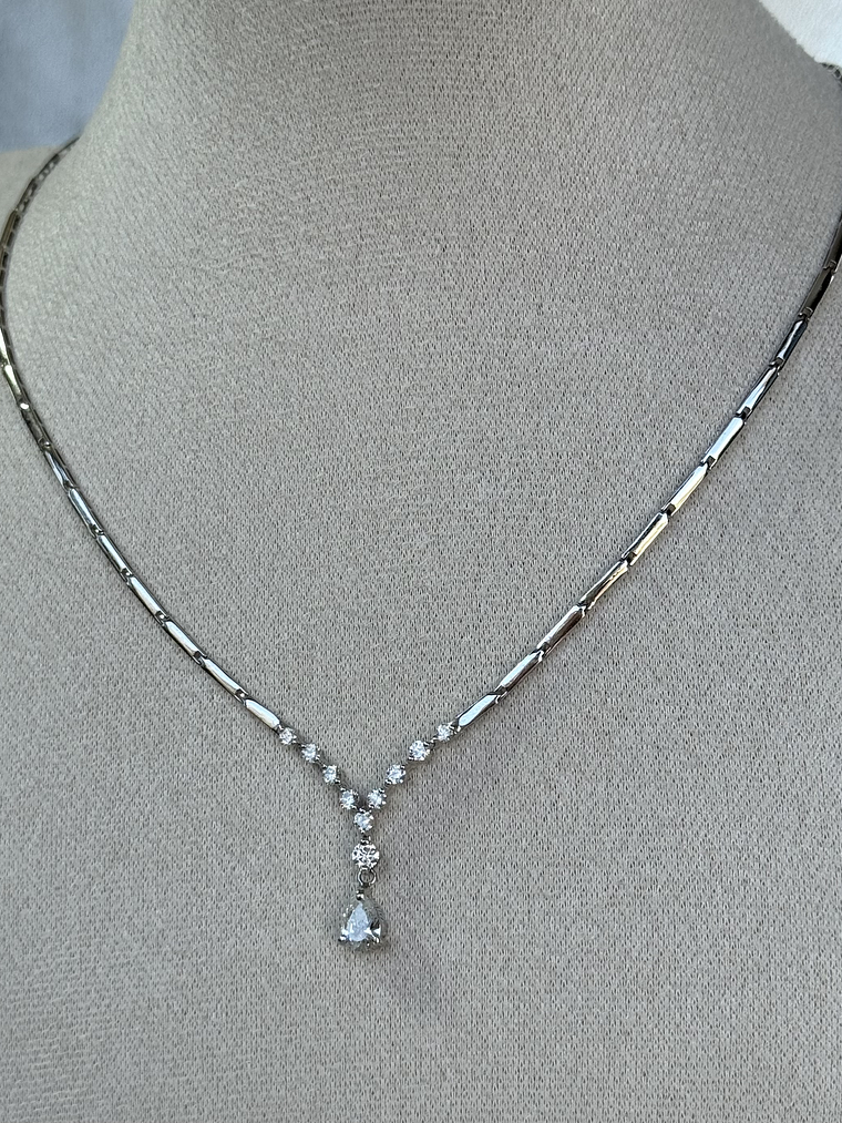 De Princesa! Exclusivo Collar Gran Diamante Corte Gota Oro Blanco 18K 3