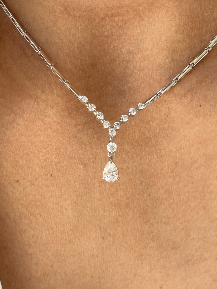 De Princesa! Exclusivo Collar Gran Diamante Corte Gota Oro Blanco 18K 7