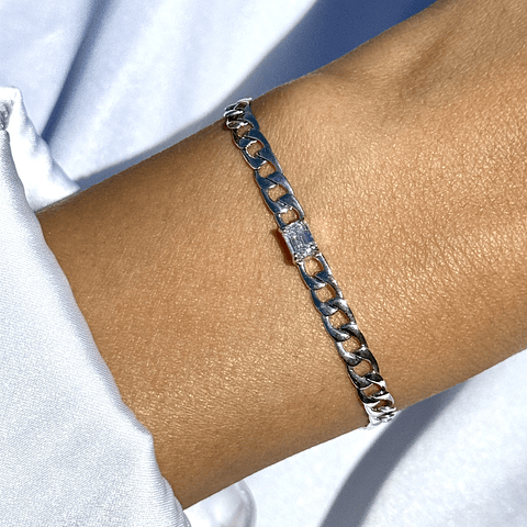 Exclusiva Pulsera Diamante Corte Esmeralda en Oro Blanco 18K