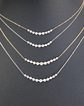 Collar Barrita Pequeña Diamantes en Oro Blanco 18K