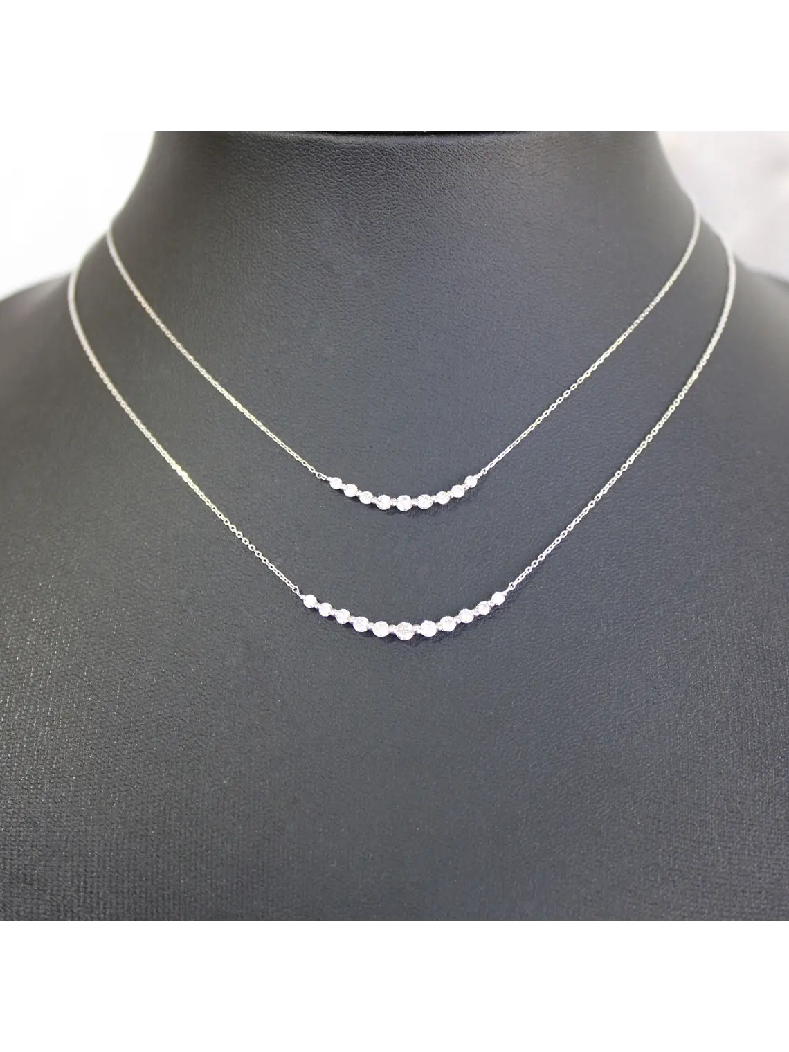 Collar Barrita Grande Diamantes en Oro Blanco o Amarillo 18K 4