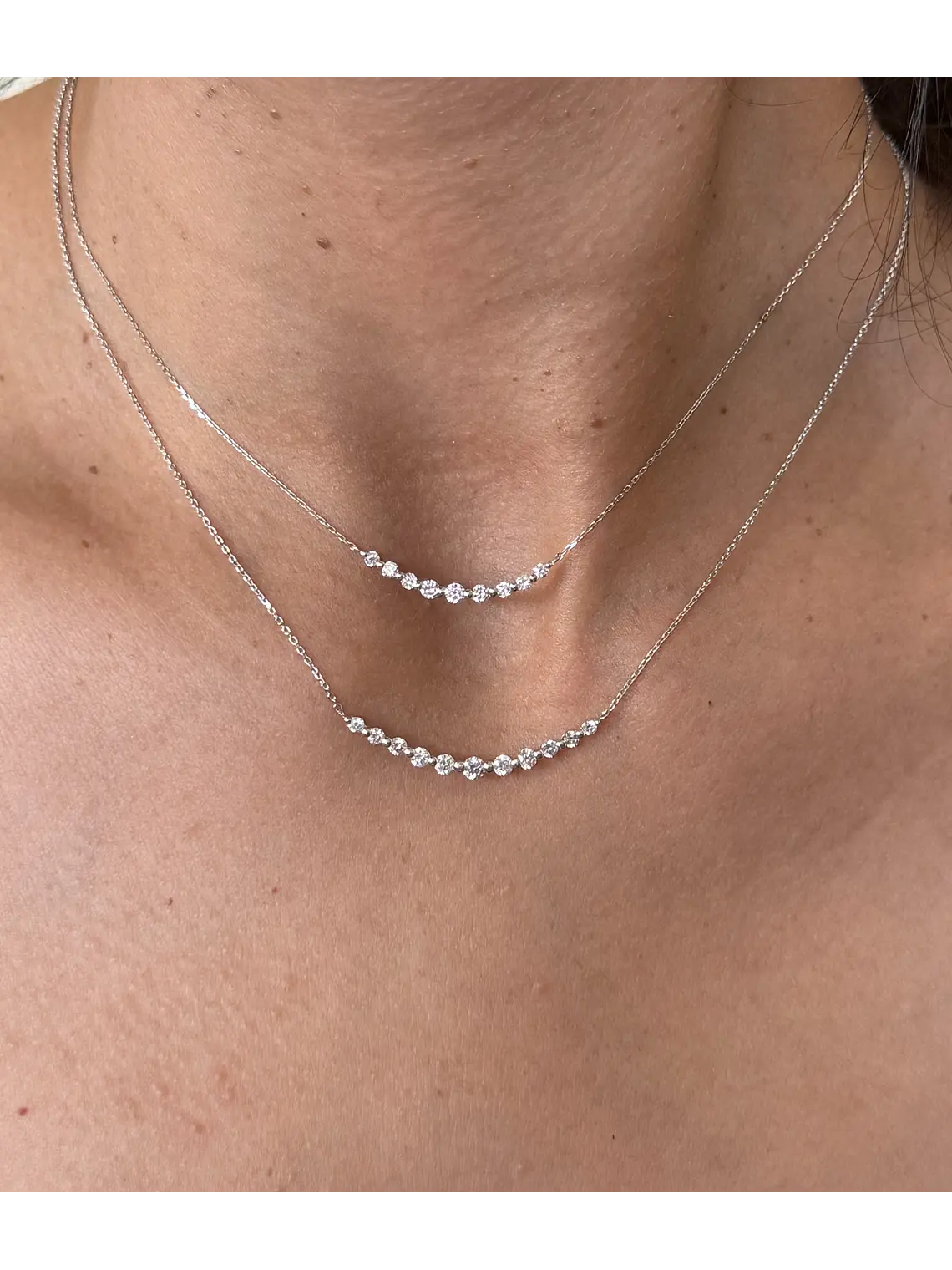 Collar Barrita Grande Diamantes en Oro Blanco o Amarillo 18K 5