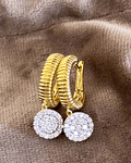 Maravillosos Aros Diamantes en Oro Amarillo 18K