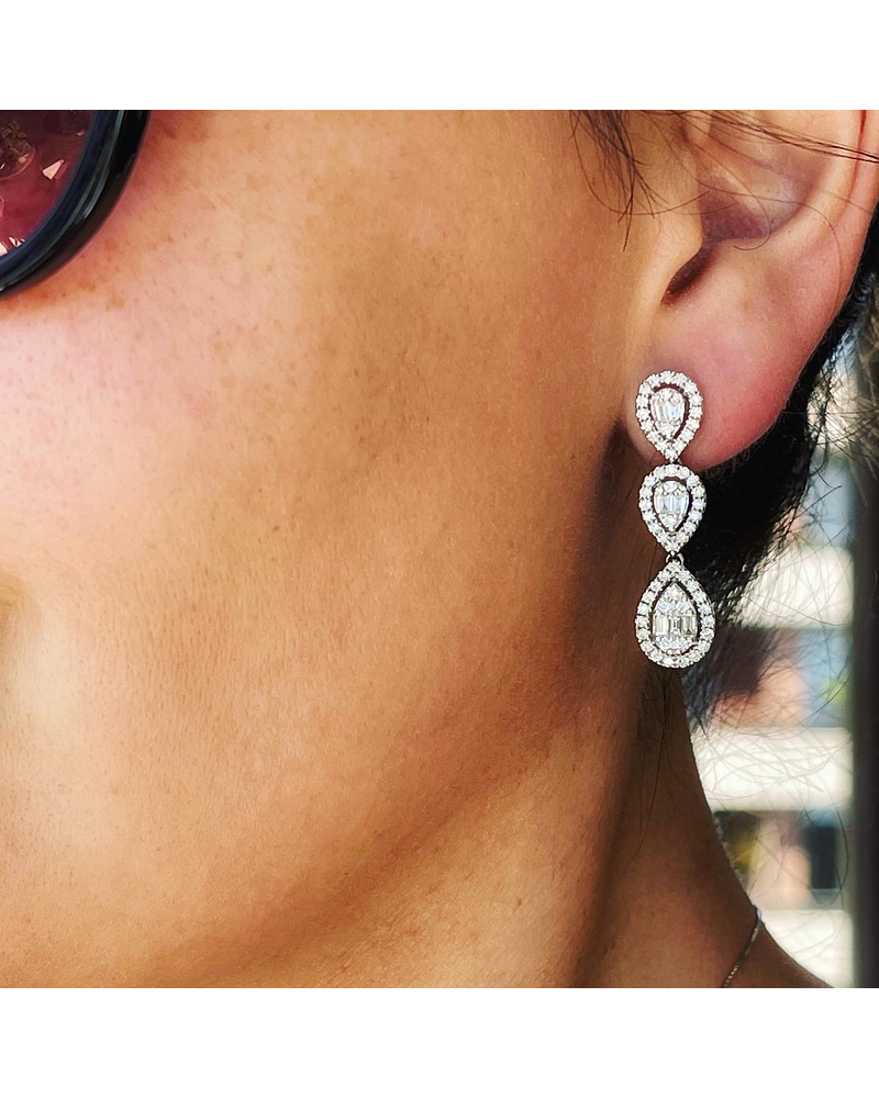 Aros Largos de Diamantes 2 Ct Oro Blanco 18k