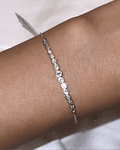 Preciosa Pulsera Diamantes Bisel y Oro Blanco 18K