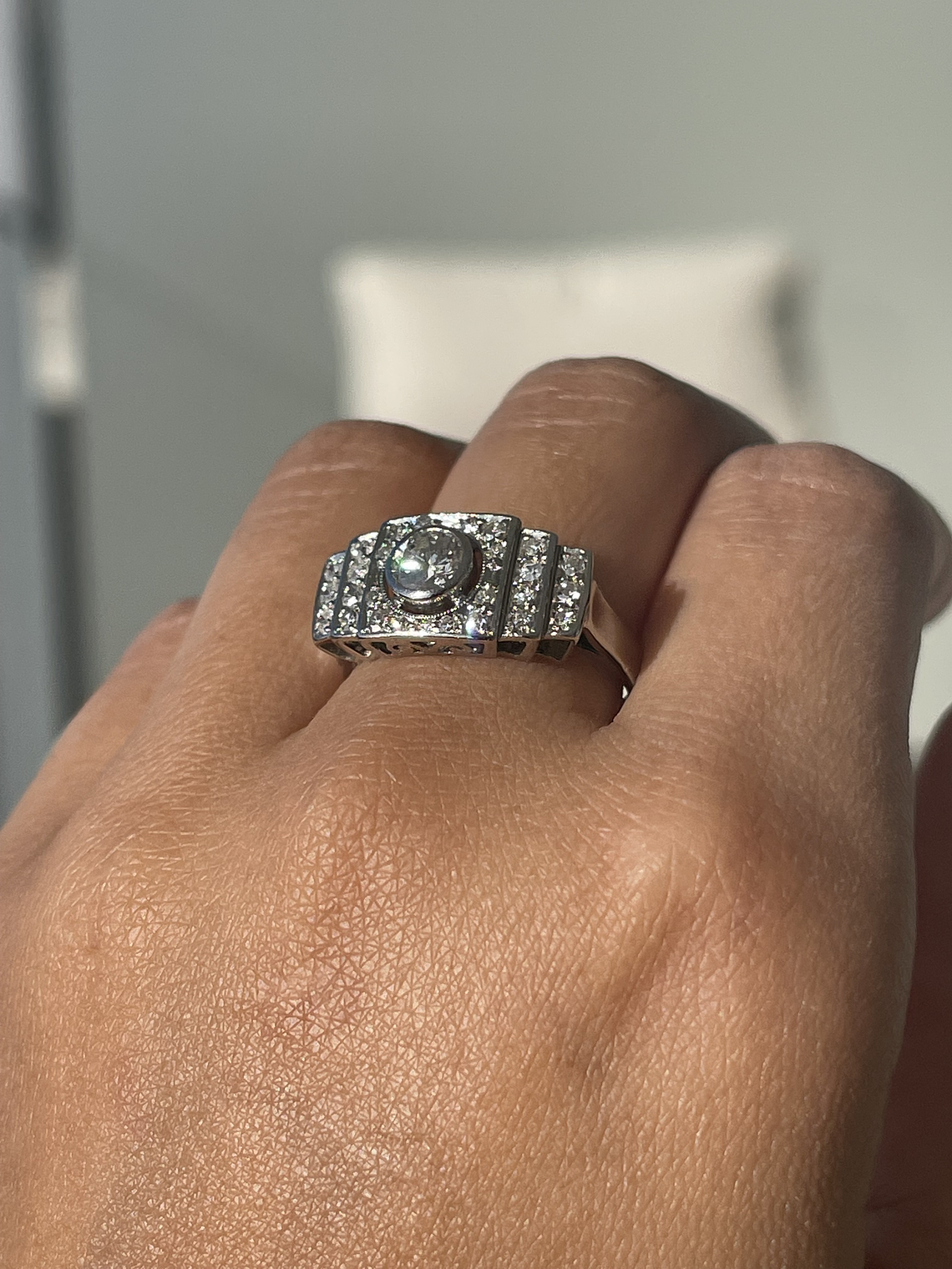 Anillo Cintillo Vintage 1 Ct Brillantes en Oro Blanco 18K 4