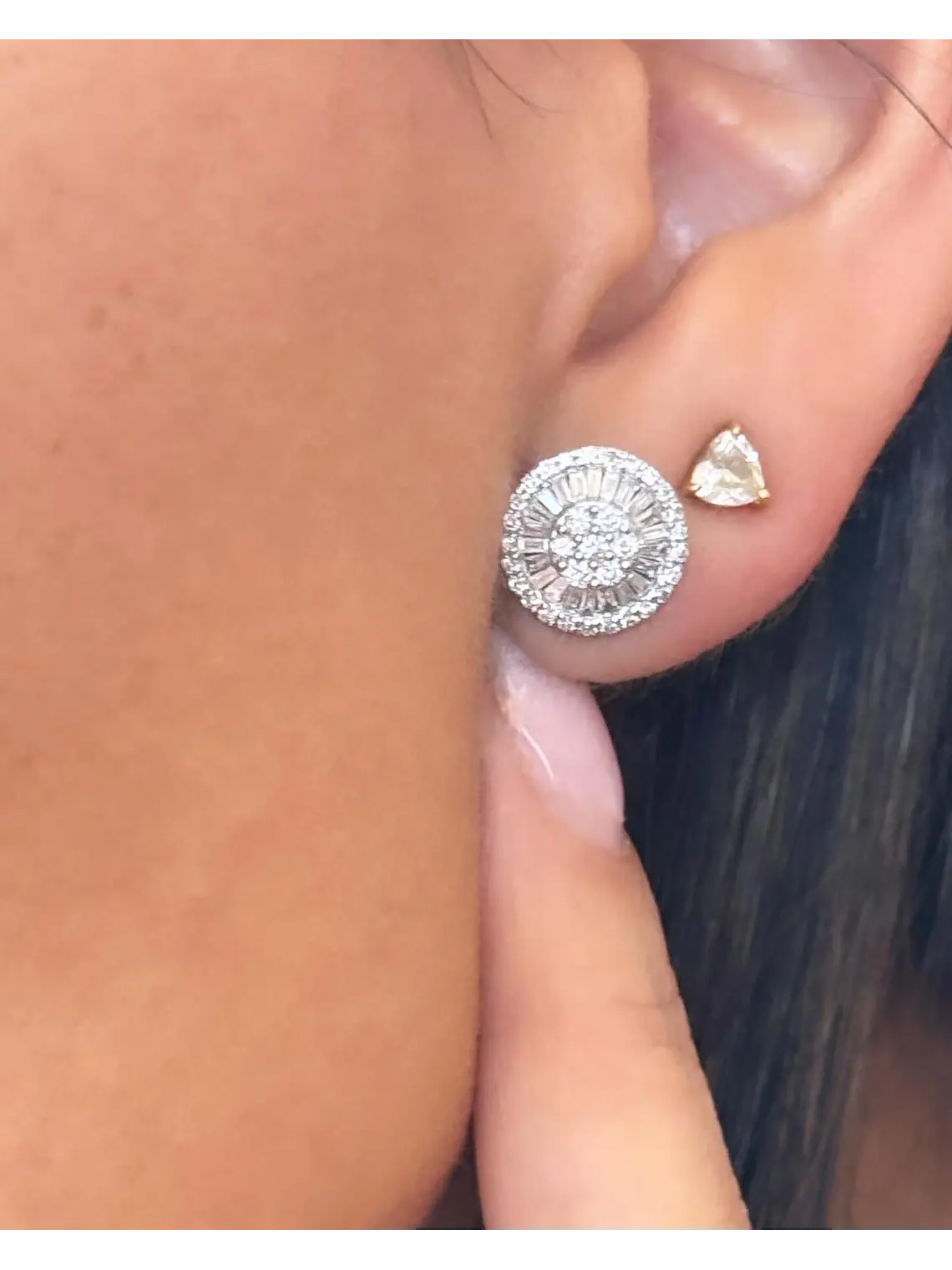 Aros Diamantes Redondos Grandes 11 mm en Amarillo 18K 3