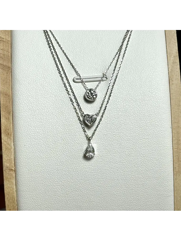 Collar Punto de Luz Diamante Corte Gota Pera Oro Blanco 18K 5